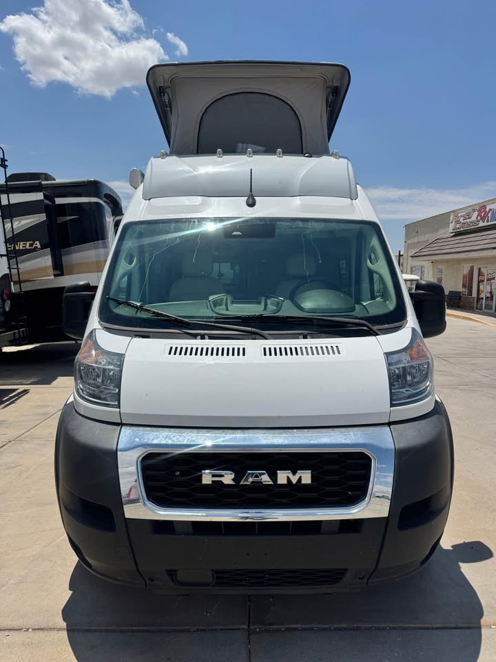 2023 Thor Tellaro Class B - Van - gas motorhome - skybunk - pop top